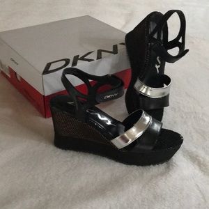 DKNY wedges